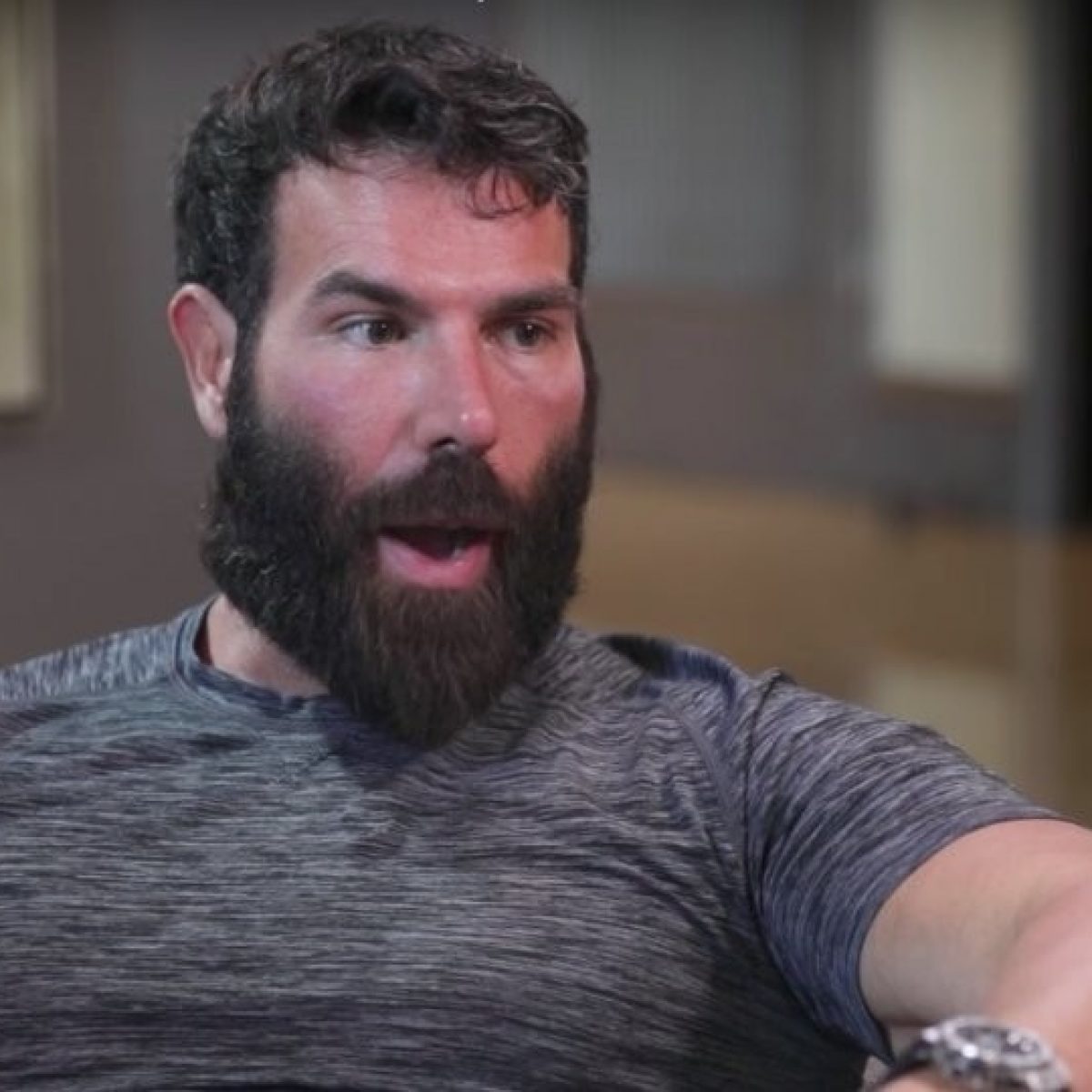 Дэн билзерян. Дэн Билзериан. Даниэль Билзерян. Dan Bilzerian 2022. Американский миллионер Дэн Билзерян.