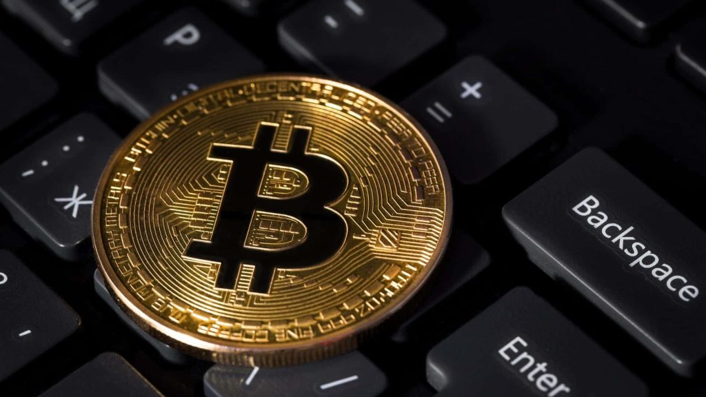 Neden Diğerleri Değil de Bitcoin Çok Başarılı Oldu? Ekonomist Beş Sebebi Açıkladı!