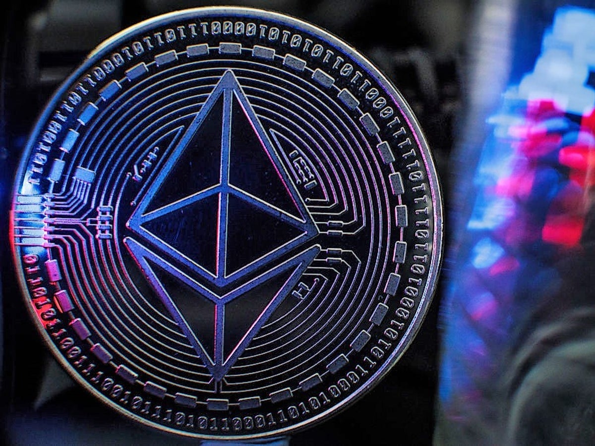 Is the Deep Decline in Ethereum (ETH) Coming to an End? Analytics Firm Shares Critical Price Levels to Overcome